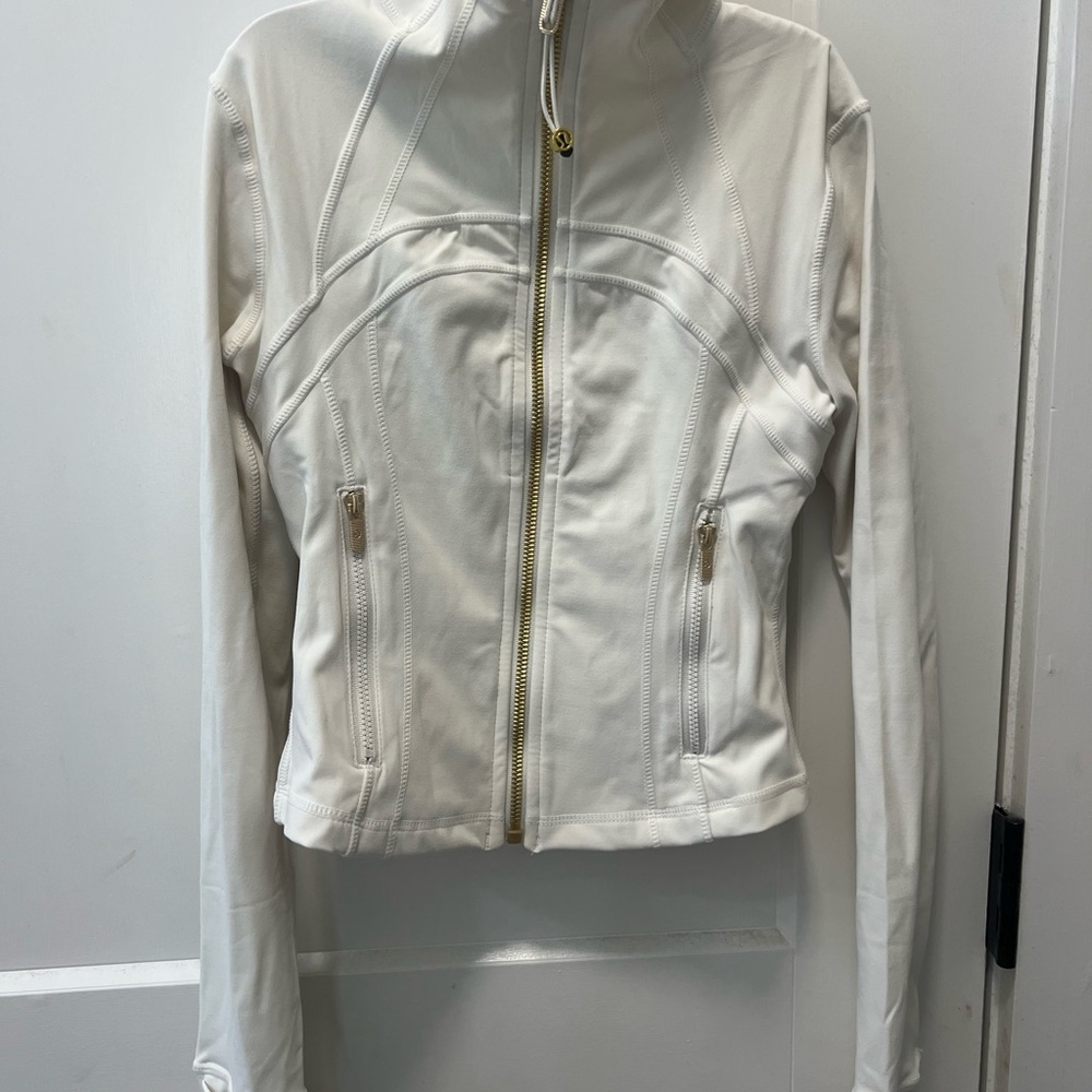 Lululemon Athletica Cream Ski Jacket